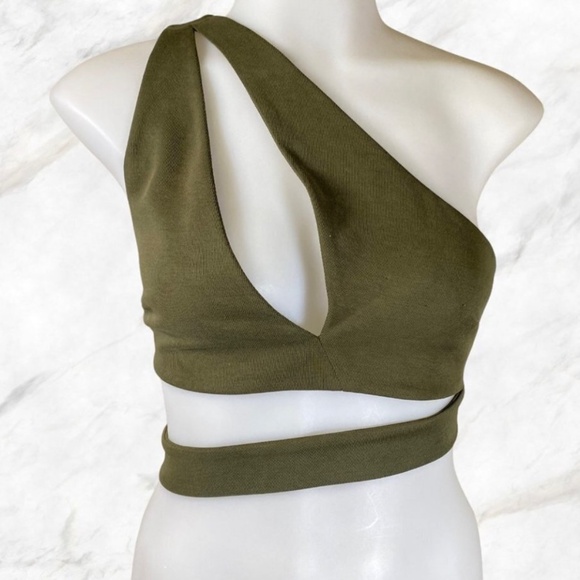 Michael Costello x REVOLVE Mateo Crop Top in Dark Green Size: Small - Picture 2 of 7